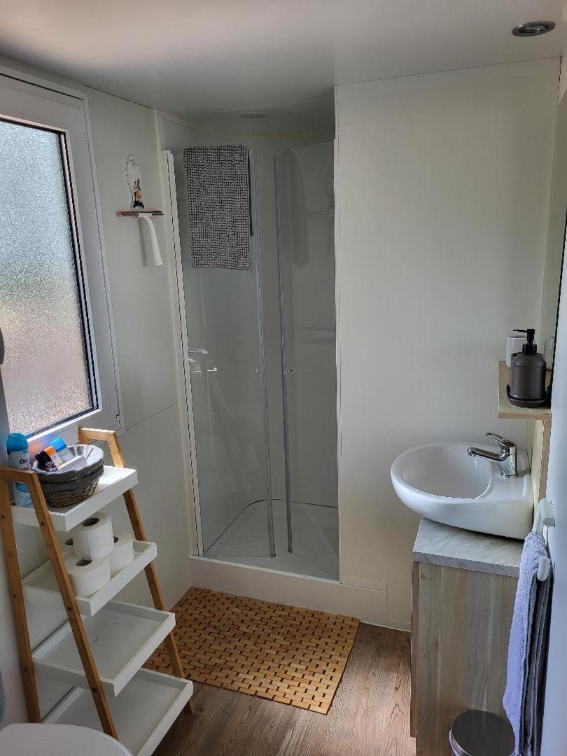 Mobilheim Andrea Wunderschoene Ferienwohnung Direkt Am Meer 제제라 외부 사진